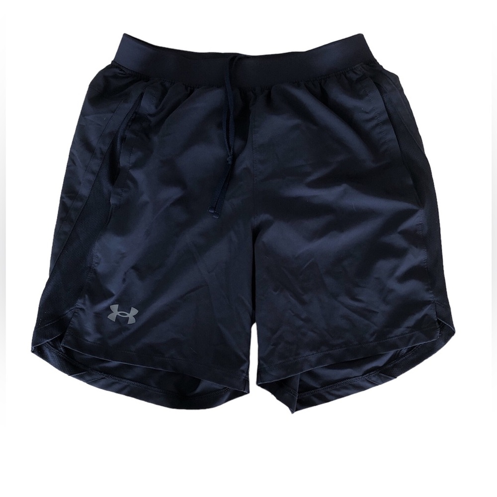 Men navy blue Under Armour shorts. Size medium.